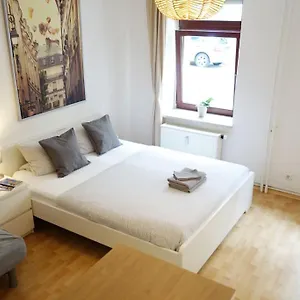 Cozy In Neustadt Apartment